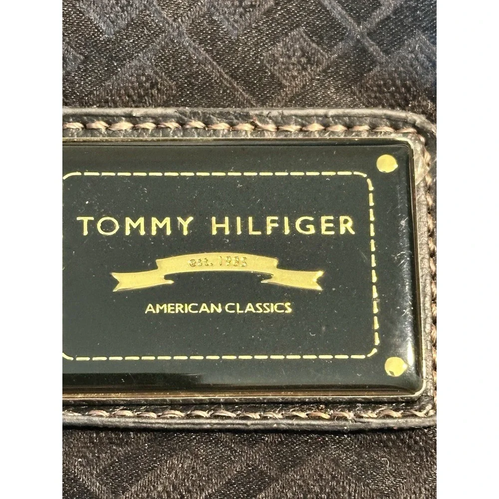 Tommy Hilfiger Women's Handbag‎ Faux Leather Purse Medium Black